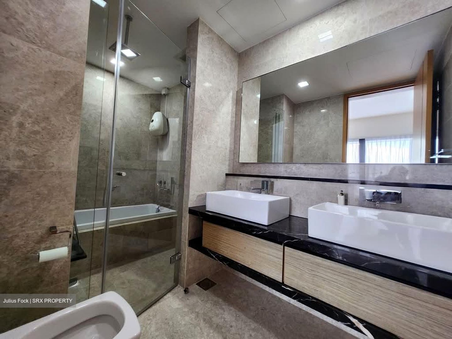 Marina Bay Residences (D1), Condominium #548559721